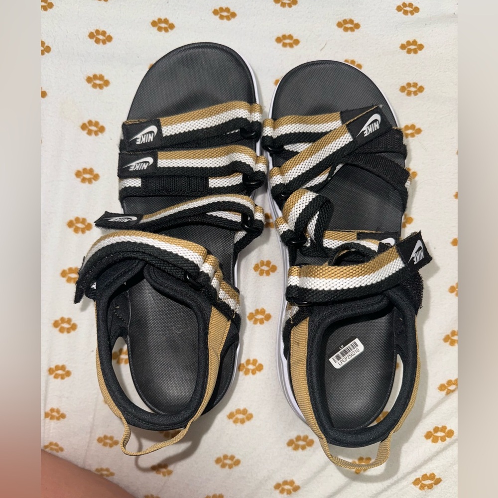 Women’s Nike Sandals